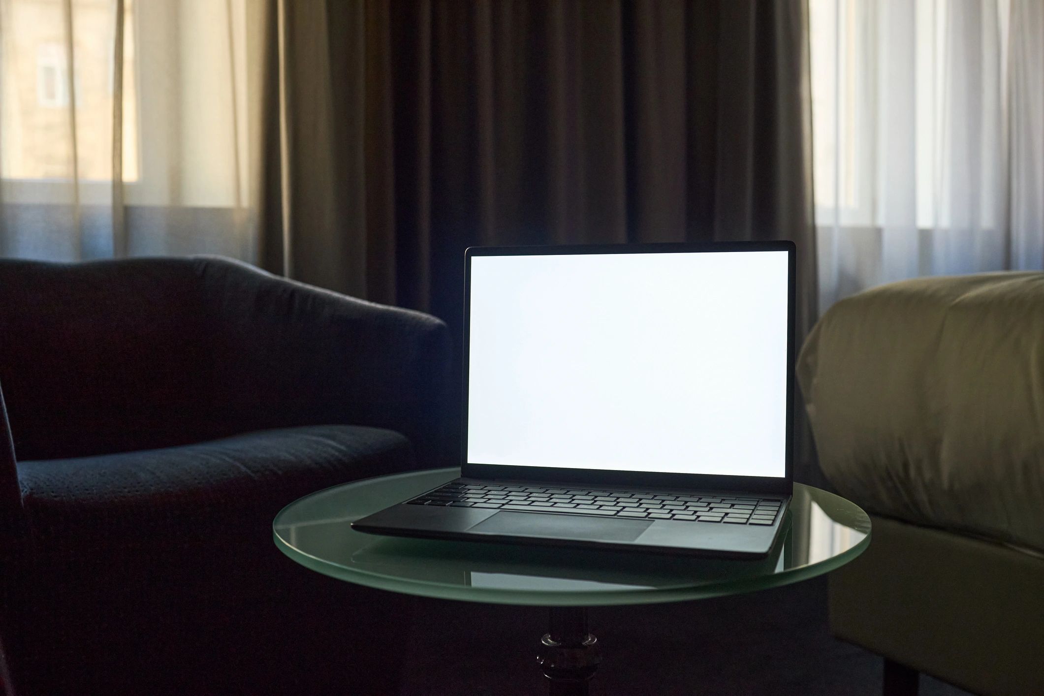 Modern software workspace with laptop for WooMedia Matrix refund policy page